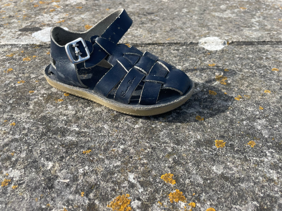 lonely shoe 0897 | Lonely shoes