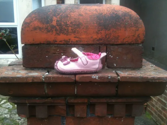 tumblr m9m8mu1iXp1qifw7to1 1280 | Lonely shoes