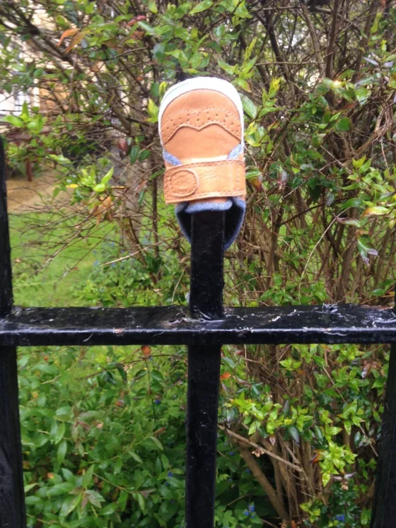 tumblr n4yux7z7jX1qifw7to1 1280 | Lonely shoes